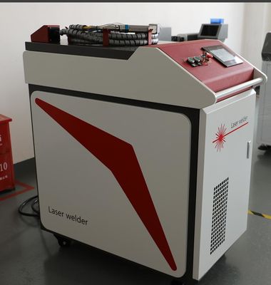 IPG 스테인리스를 위한 소형 Lightweld 1500 레이저 용접공 1000W 2000W